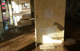 Aigües de Sagunt repara una acumulación de residuos fecales en un edificio de Baladre