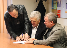 L'Ajuntament ha signat l'adquisició de l'edifici de l'ONCE per a un Casal Jove