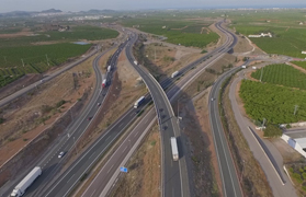 El Ple insta el Govern central a garantir la gestió pública i ús gratuït de l'AP-7