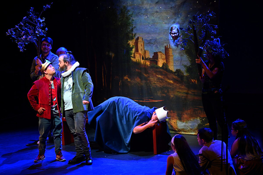 El Teatro Romano de Sagunto acoge 'Hamlet, una versión recontralibre', protagonizada por actores con síndrome de Down