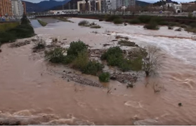 La Policia Local atén nombroses telefonades per problemes ocasionats per les intenses pluges
