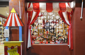 Comercio otorga los premios del Concurso de Escaparatismo 2017