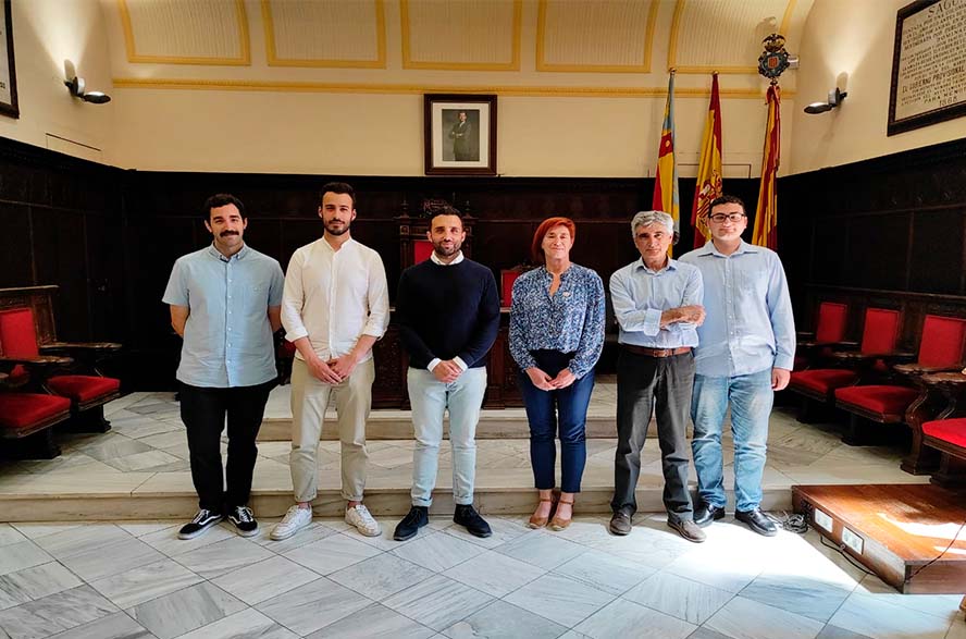 La Lira Saguntina invita al Ayuntamiento al XLVI Certamen de Bandas de la Diputación de Valencia