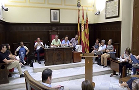 L'Ajuntament dóna suport a la reivindicació veïnal sobre les platges d'Almardà, Malva-rosa i Corinto