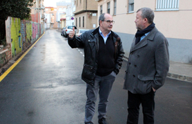 El alcalde de Sagunto y el concejal de Mantenimiento visitan las obras ya finalizadas de las calles Uranio y Navarra