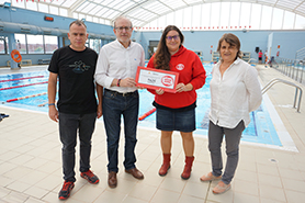 L'ONG OPEN ARMS rep 926 € del mercat solidari de samarretes d’Alternatura