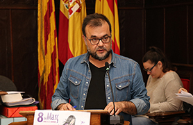 L'Ajuntament aprova la realització d'un informe sobre l'accessibilitat del saló de plens