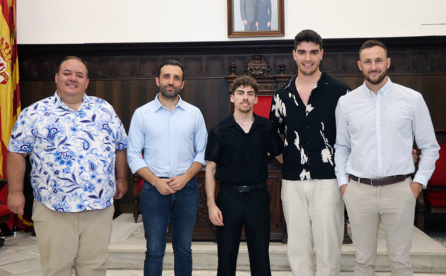 Javier Martín i Eloy de Castro reben un reconeixement municipal pel primer guardó en els X Premis Fem Futur