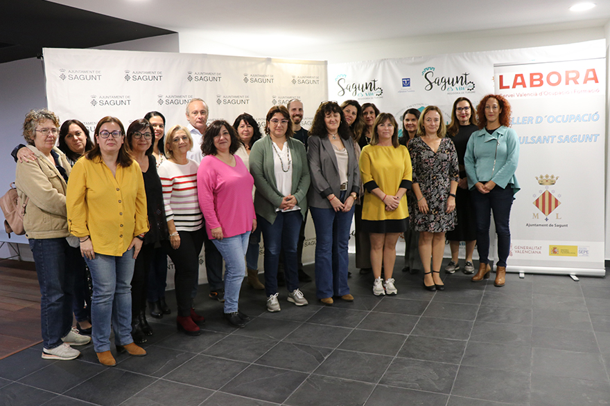 El taller d'ocupació ‘Impulsant Sagunt’ clausura el seu curs 2021-22 en la Via del Pòrtic