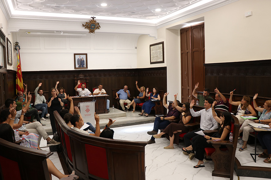 La Corporación Municipal traslada su solidaridad y apoyo a las personas afectadas por los incendios