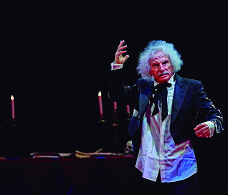 Teatro 'El viaje del monstruo fiero'