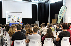 Estudiantes de la ESO llenan el Casal Jove en la 7ª edición de las jornadas ‘Connecta amb la ciència’ de la UJI