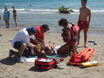 Finaliza con éxito un simulacro de socorrismo en la playa de Almardà