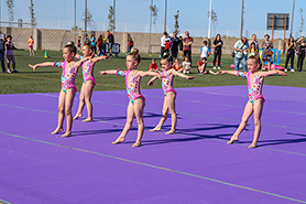 Activitats lúdico-festives i exhibicions en la festa de cloenda del programa municipal Esport en Edat Escolar
