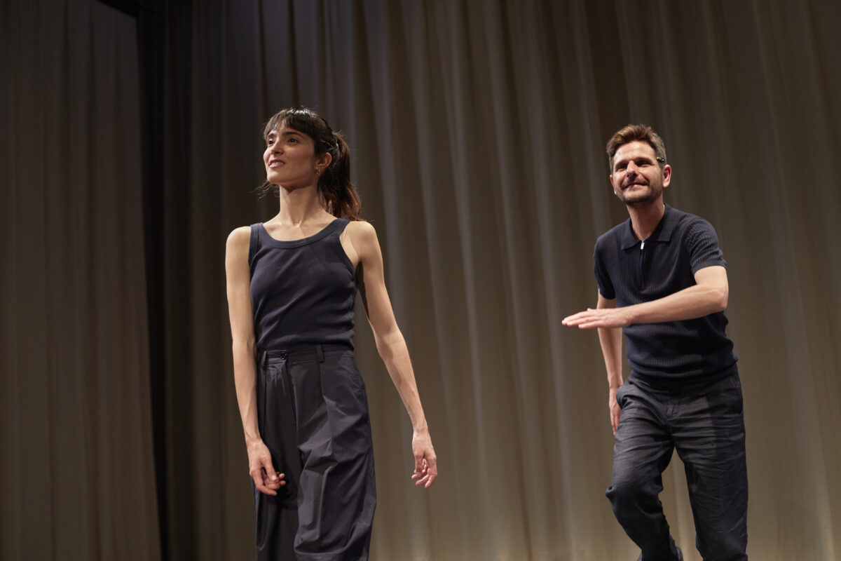 Sagunt a Escena programa la comedia 'Original Greek' en el Teatro Romano